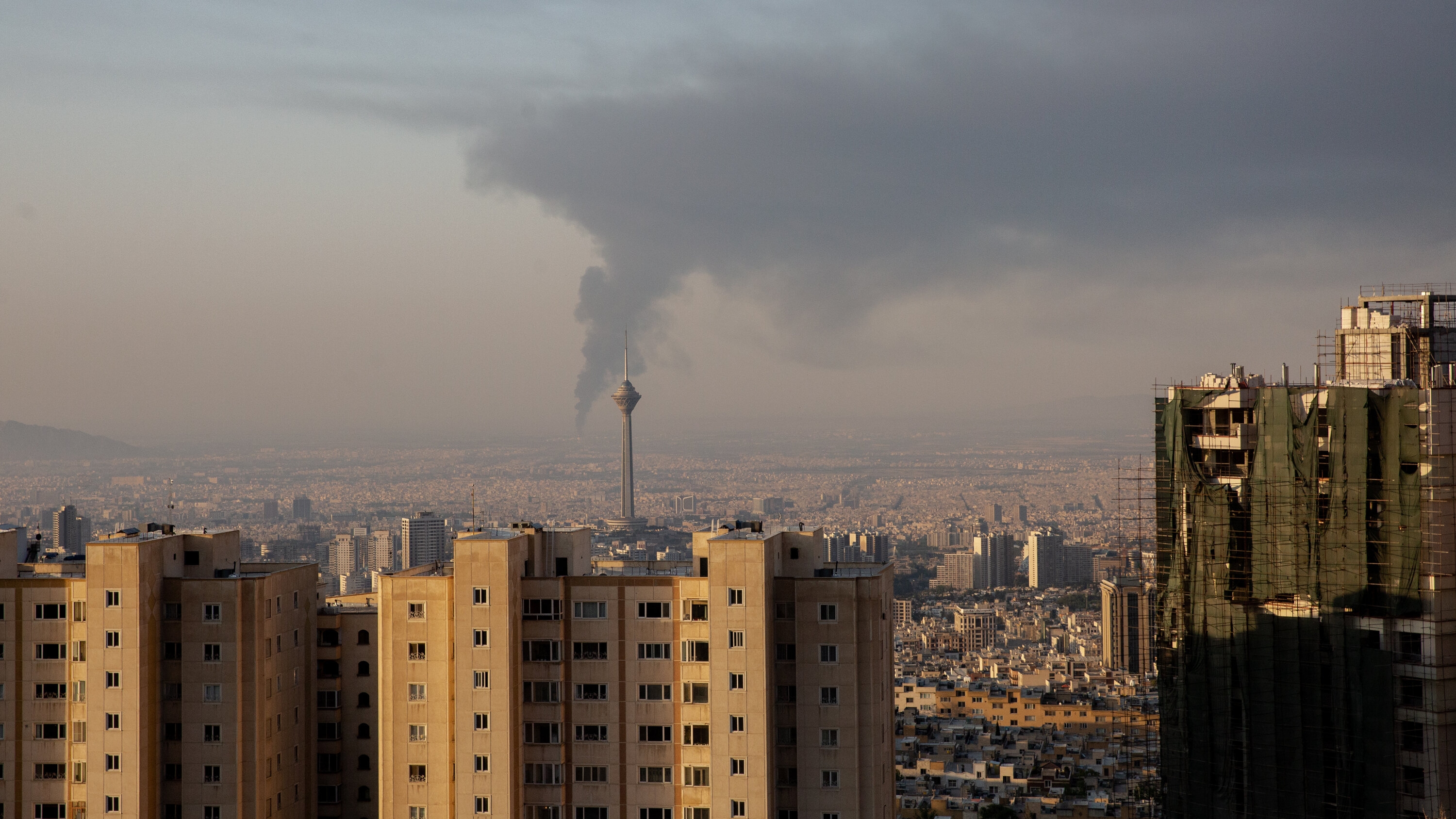 Konflik Iran-Israel Memanas, RI Siapkan Evakuasi 386 WNI Meski Sebagian Menolak Pulang