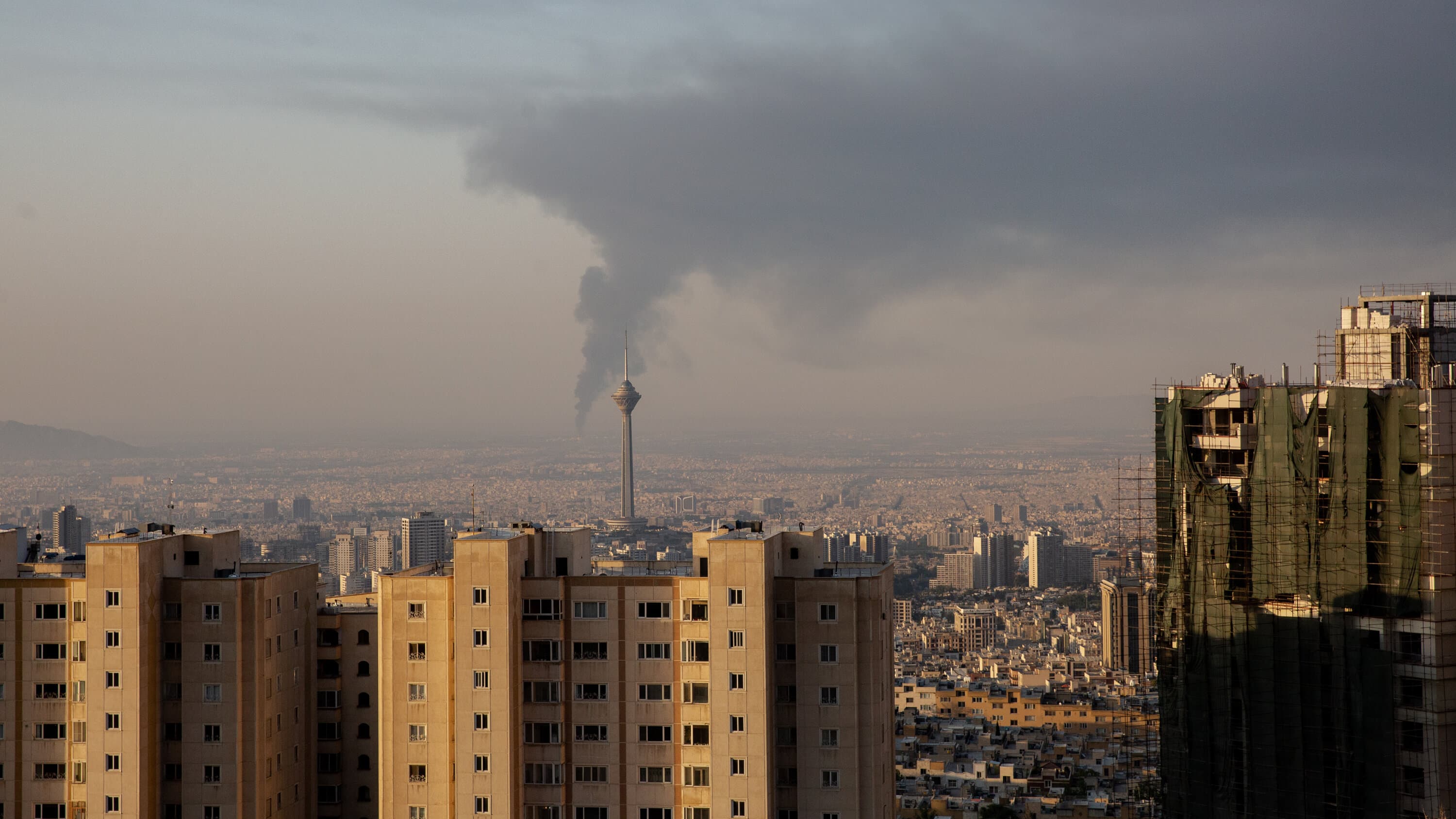 Konflik Iran-Israel Memanas, RI Siapkan Evakuasi 386 WNI Meski Sebagian Menolak Pulang