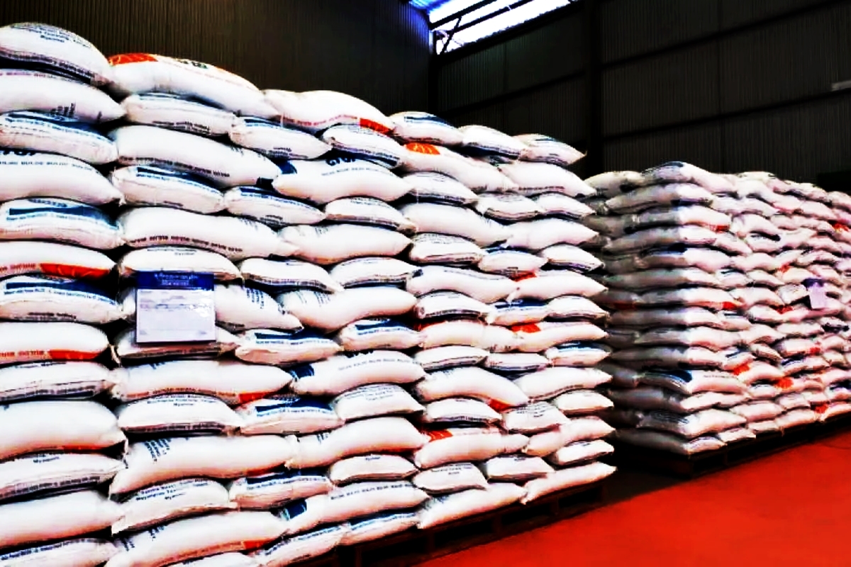 Bukan Sekadar Patroli: Bea Cukai Gagalkan Penyelundupan Ton-ton Beras, Gula, dan Rokok Ilegal di Perairan Timur