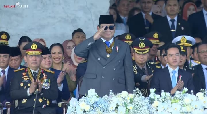 Gagah Naik Maung, Prabowo Jadi Inspektur Upacara HUT ke-79 Bhayangkara di Monas