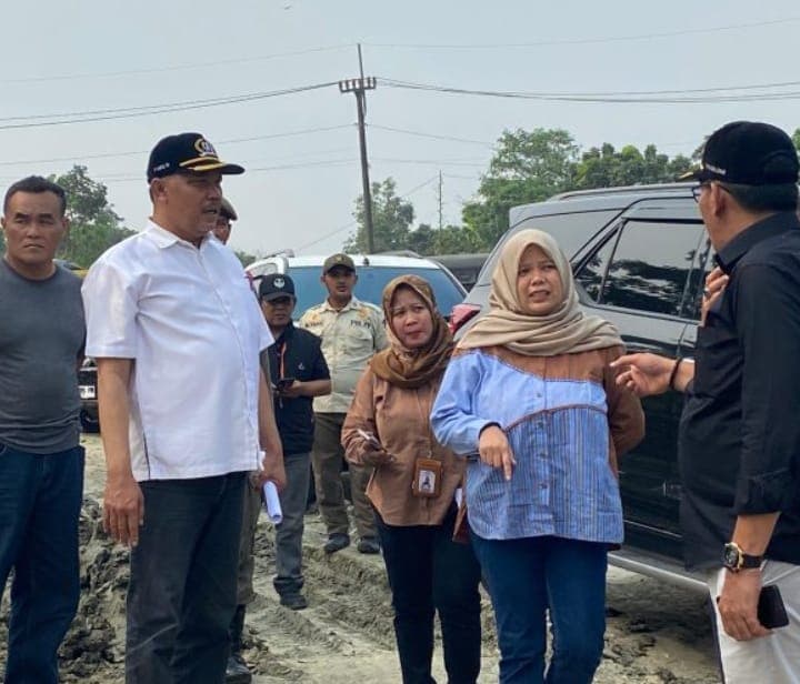 Operasi Gabungan Pimpinan DPRD, Dishub dan Satpol PP Lebak Sidak Galian Tanah yang Diduga Bocor