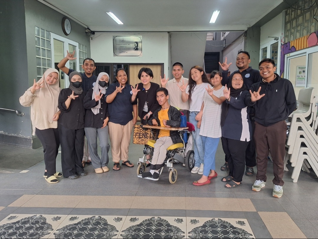 Disambangi Natalia Rusli, Yayasan Sayap Ibu, Senang Akan Wujudkan Sekolah Impian untuk Anak Berkebutuhan Khusus