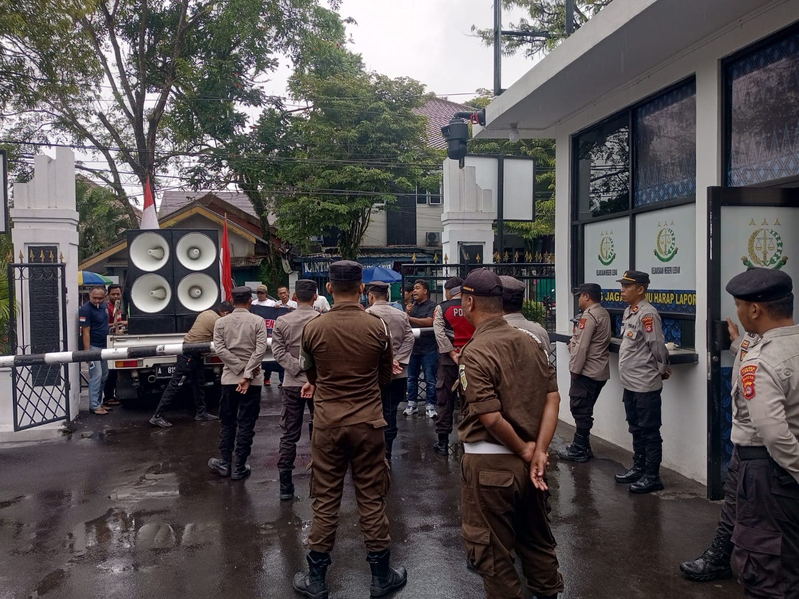 Kejari Lebak Didesak Turun Tangan Periksa Direktur RSUD Adjidarmo Terkait Tata Kelola Keuangan