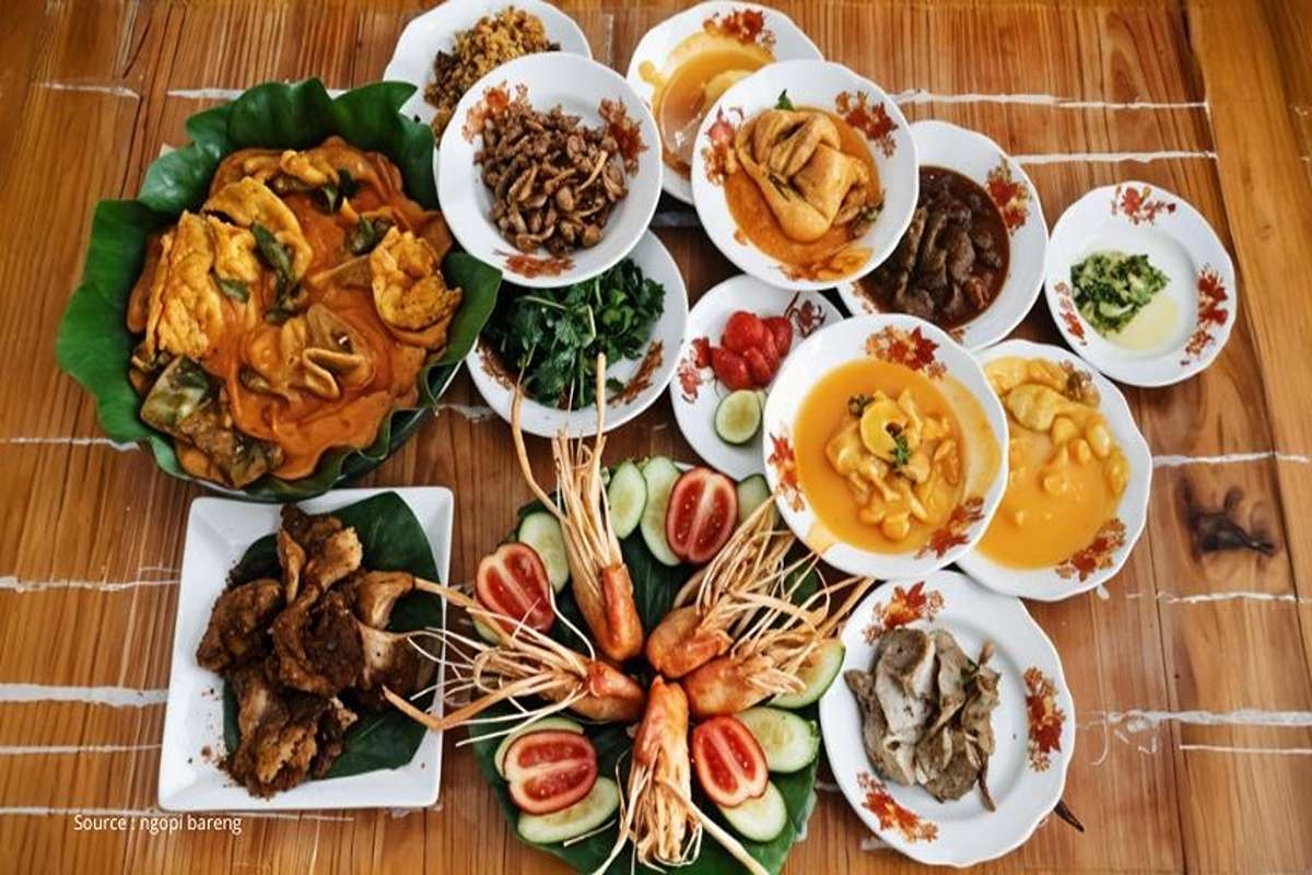 JANGAN SAMPAI NYESEL! 7 Tanda Makanan 'Beracun' di Dapur Anda