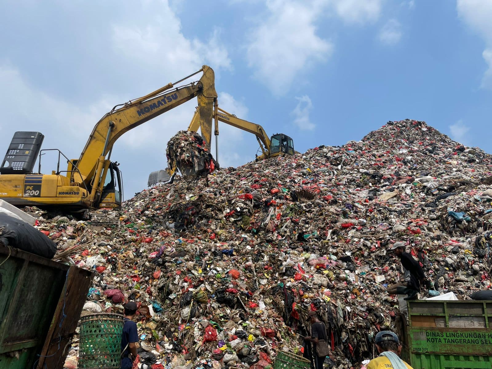 Pengelolaan Sampah di Kabupaten Serang Dinilai Tidak Transparan, SKRD Diabaikan Meski Wajib