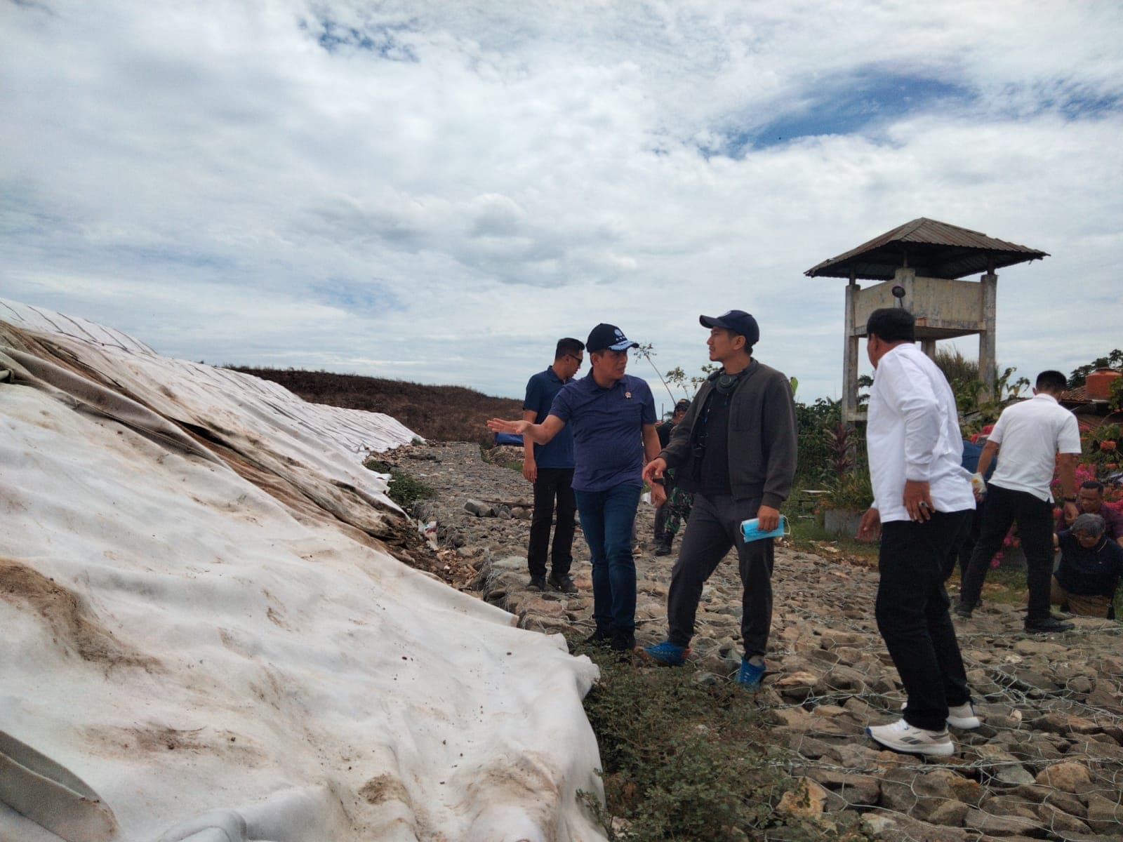 Menteri LHK Tinjau TPA Jatiwaringin, Targetkan Groundbreaking Waste to Energy Januari 2026