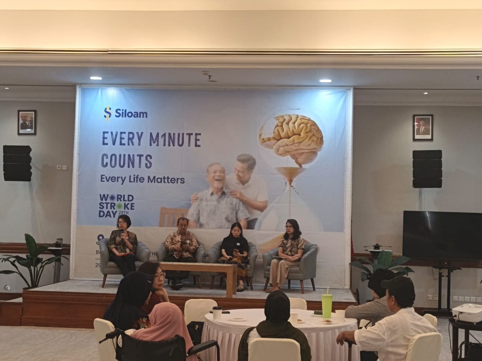 Peringati Hari Stroke Sedunia, Siloam Hospitals Lippo Village Ajak Masyarakat Waspadai Stroke
