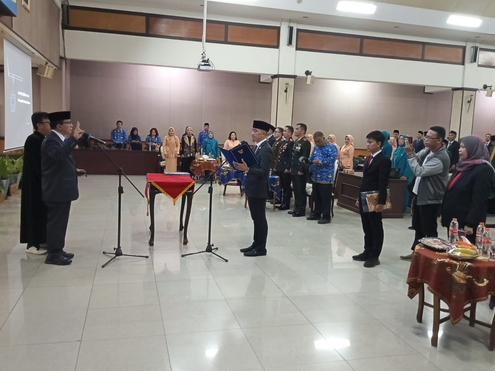 Bupati Hasbi Lantik Sekda Lebak Halson Nainggolan Gantikan Budi Santoso