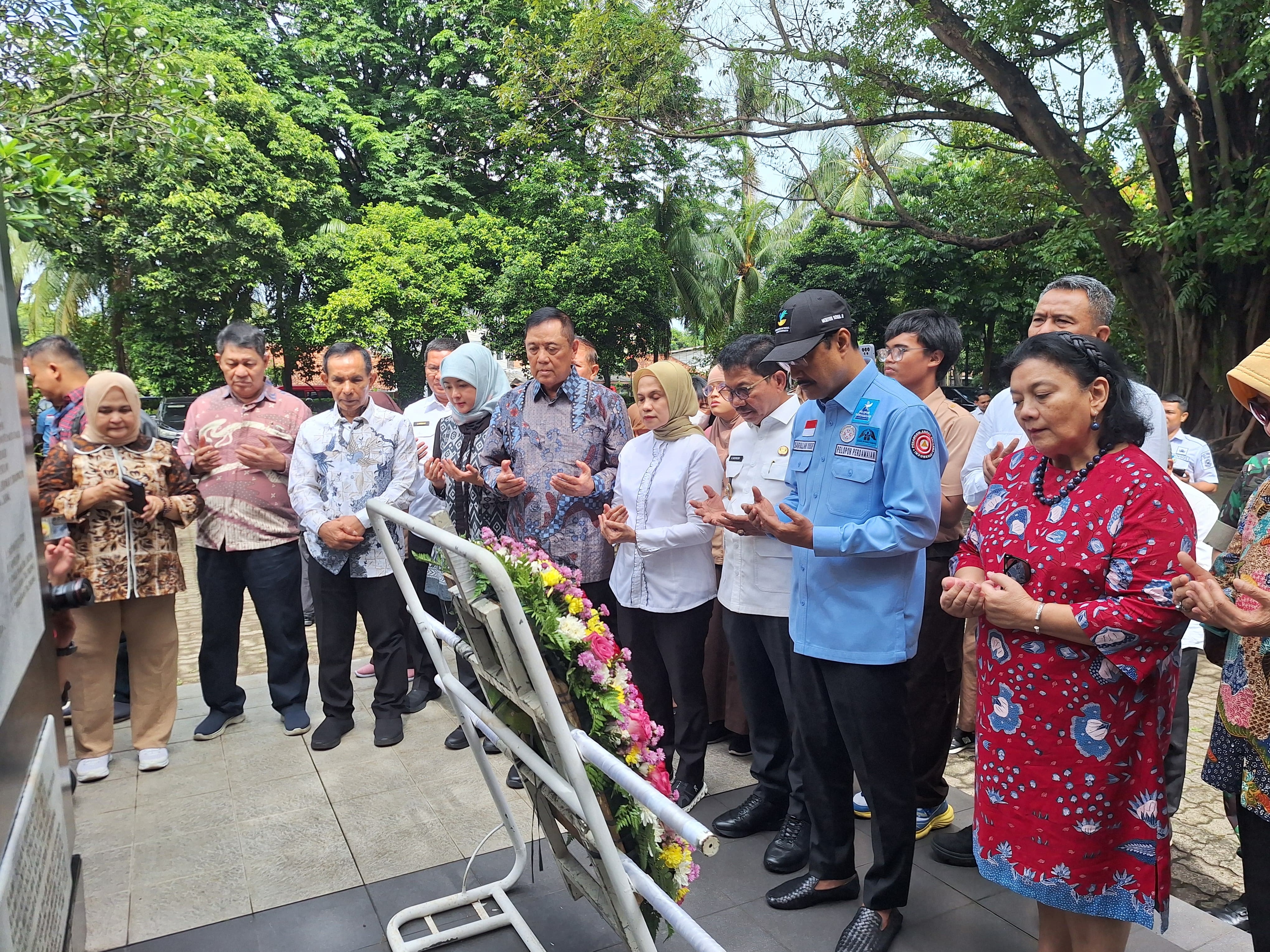 Ziarah Nasional di Kota Tangerang, Gus Ipul Ingatkan Nilai Pengorbanan dan Tanggung Jawab Pahlawan