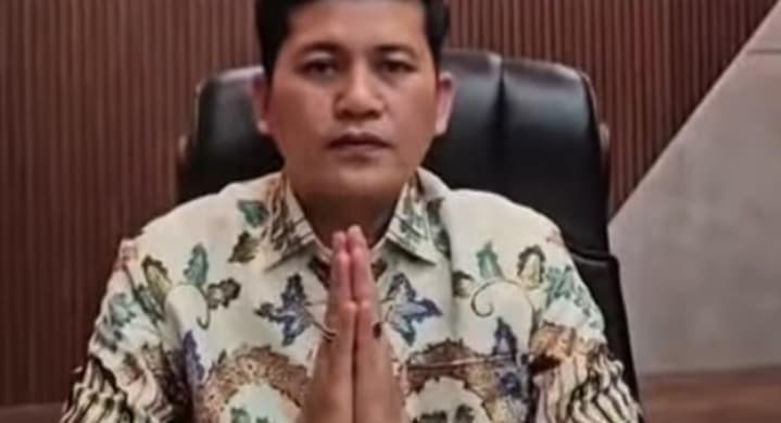 Usai Disorot Publik karena Umrah Saat Banjir, Bupati Aceh Selatan Akhirnya Buka Suara dan Minta Maaf