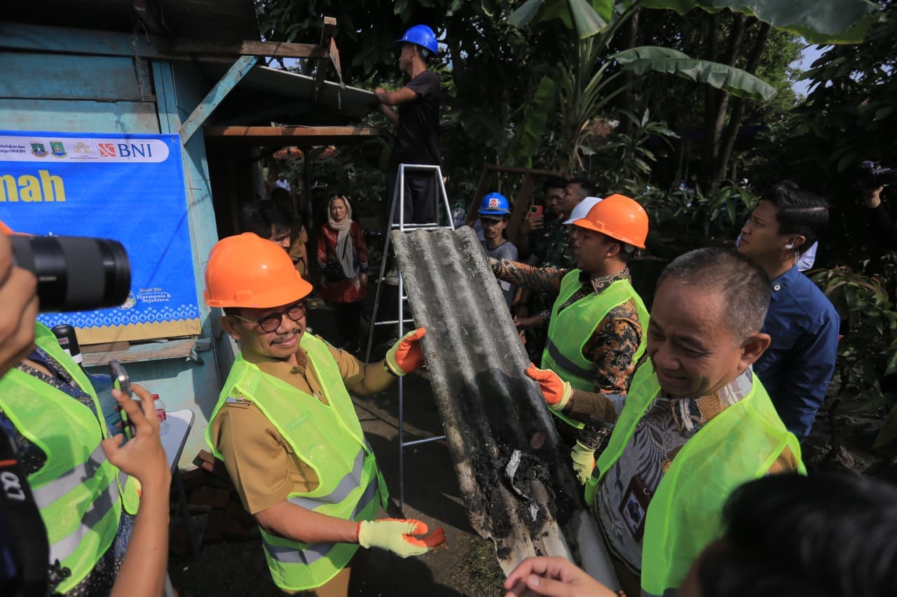 Pemkot Tangerang Rehabilitasi 1000 RTLH dan Bangun 308 Jamban Sehat Sepanjang 2025